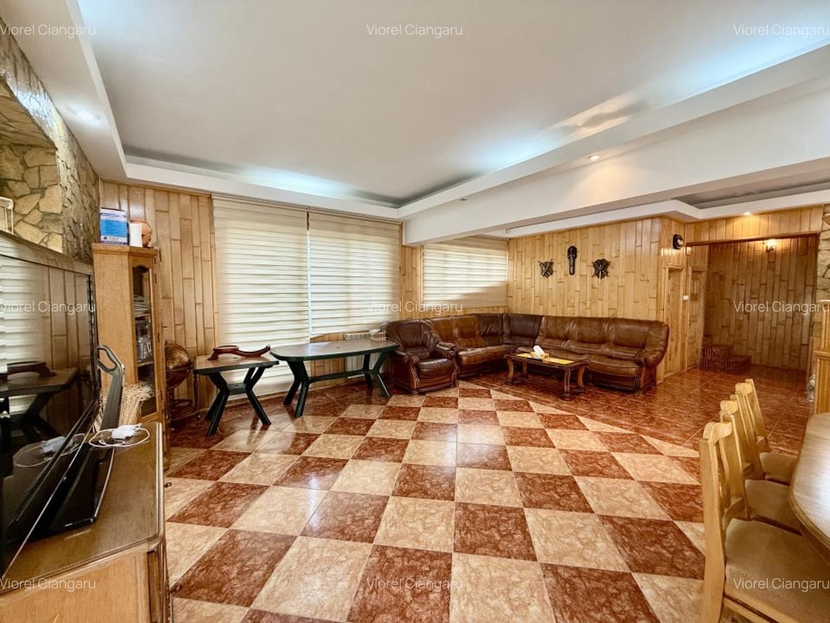 Vila de vanzare Ovidiu Sud pe colt - 2