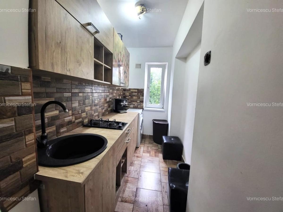 2 Camere podul ros Mutare Imediat, Credit, Piata Nicolina Aleea Rozelor - 6 2 Camere podul ros Mutare Imediat, Credit, Piata Nicolina Aleea Rozelor - 6