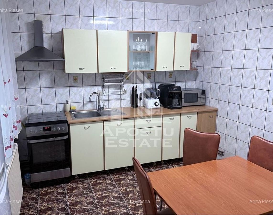 Apartament 3 camere,parter inalt,centrala proprie, zona Lipovei - 9