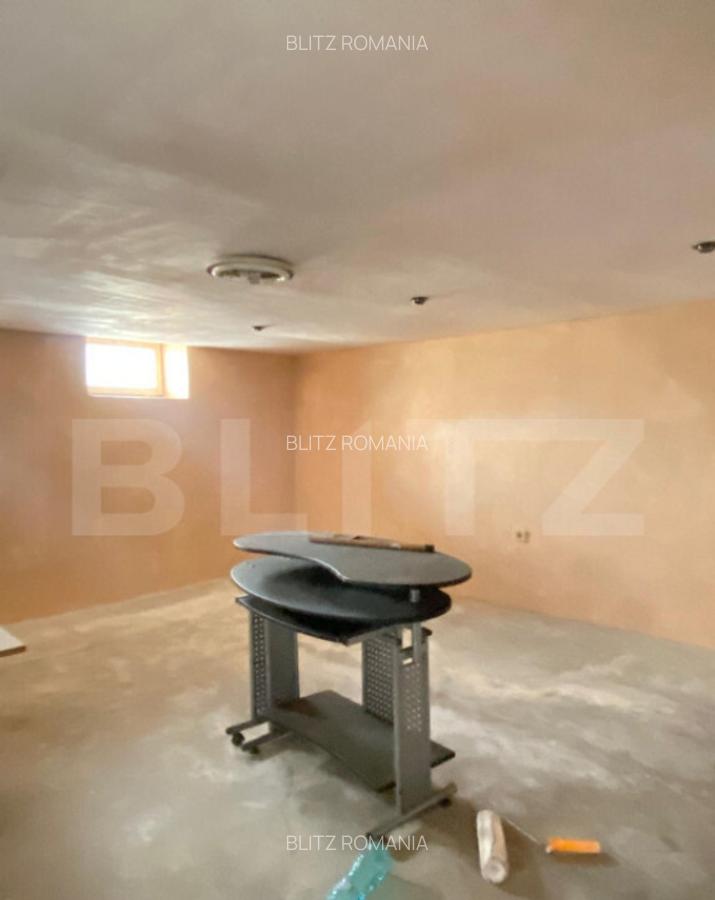 Casa cu pozi?ionare foarte buna, teren 1152 mp, suprafa? - 12