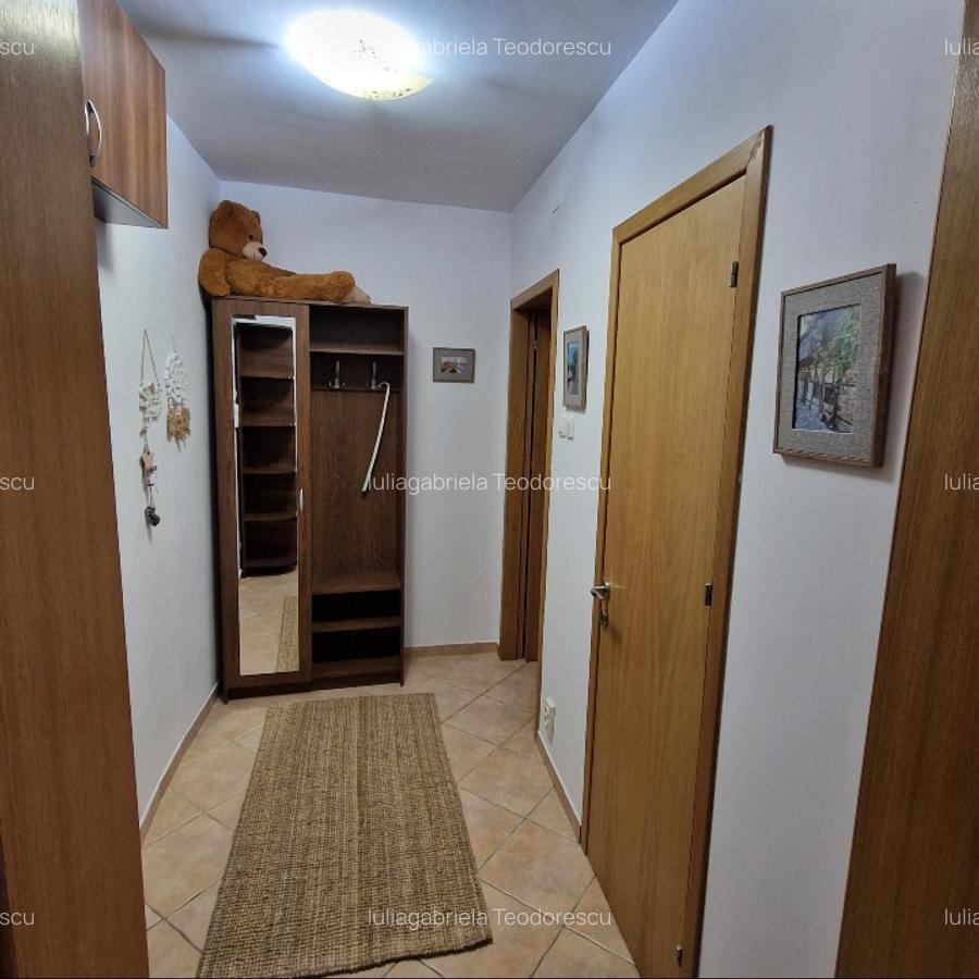 Inchiriem apartament 2 camere metrou Stefan cel Mare - 2