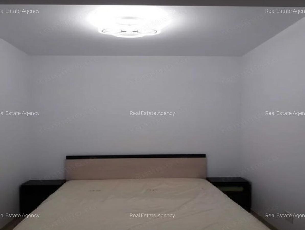 2 camere in zona Complexului Studentesc - 2