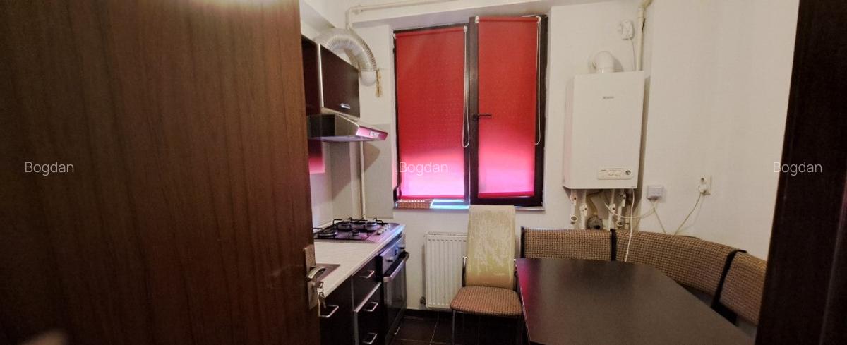Inchiriez apartament cu 2 camere Str. Triumfului - 1