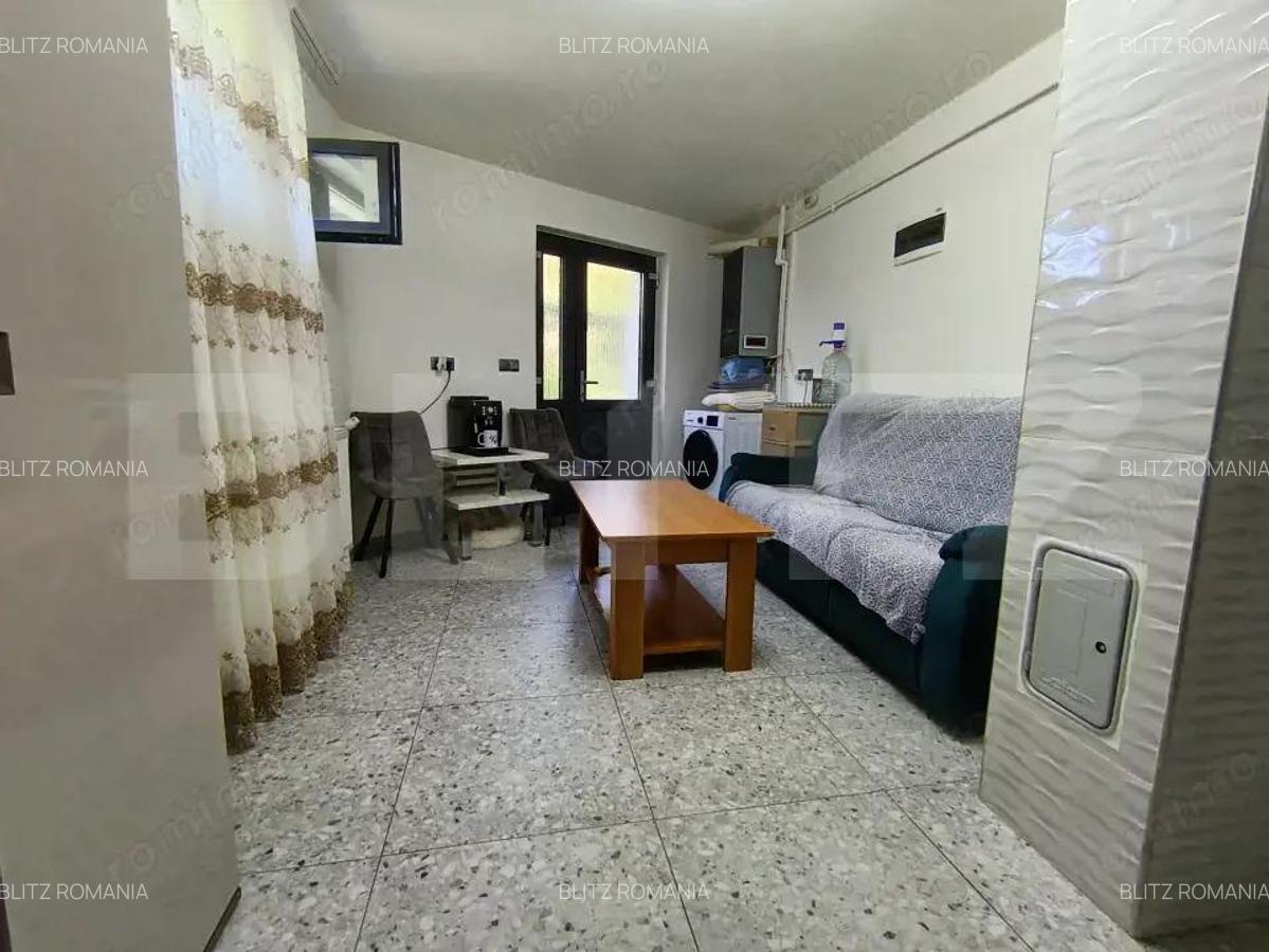 Casa cu 4 camere mobilata ?i utilata in suprafa?a de 237,9 mp - 5