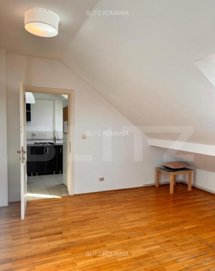 Apartament 2 camere, 64 mp, zona Strand - 3