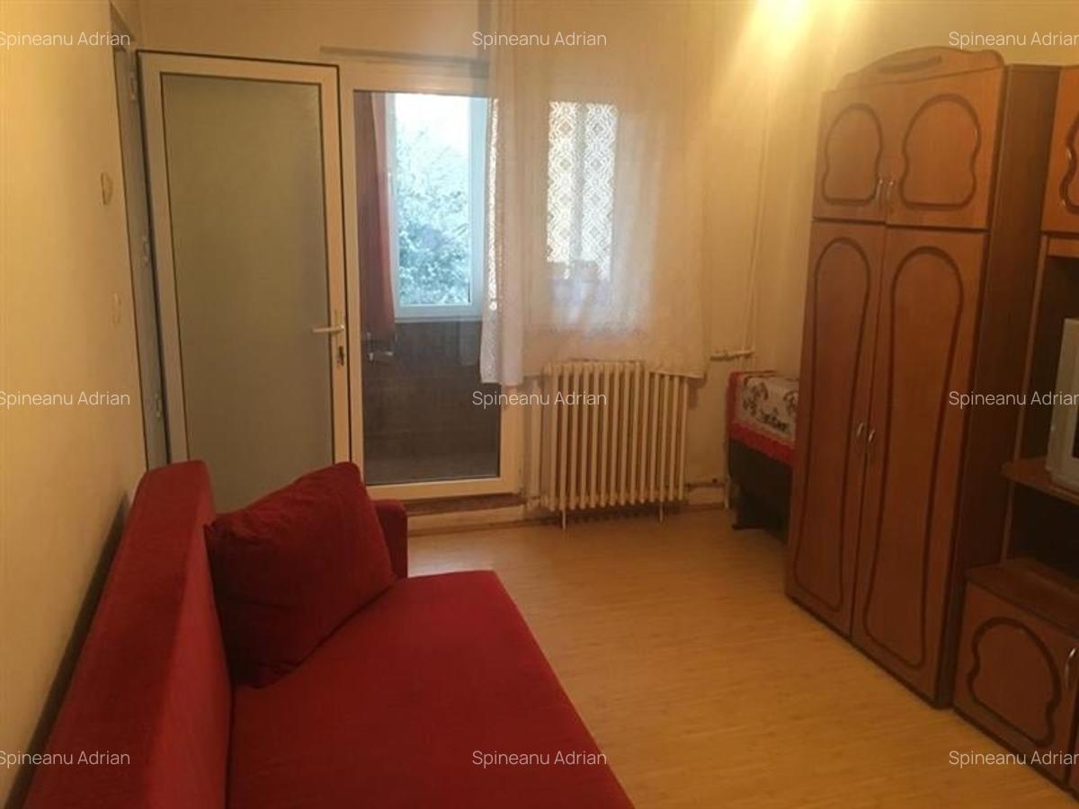 GARSONIERA, et 1, zona Badea Cartan - 4