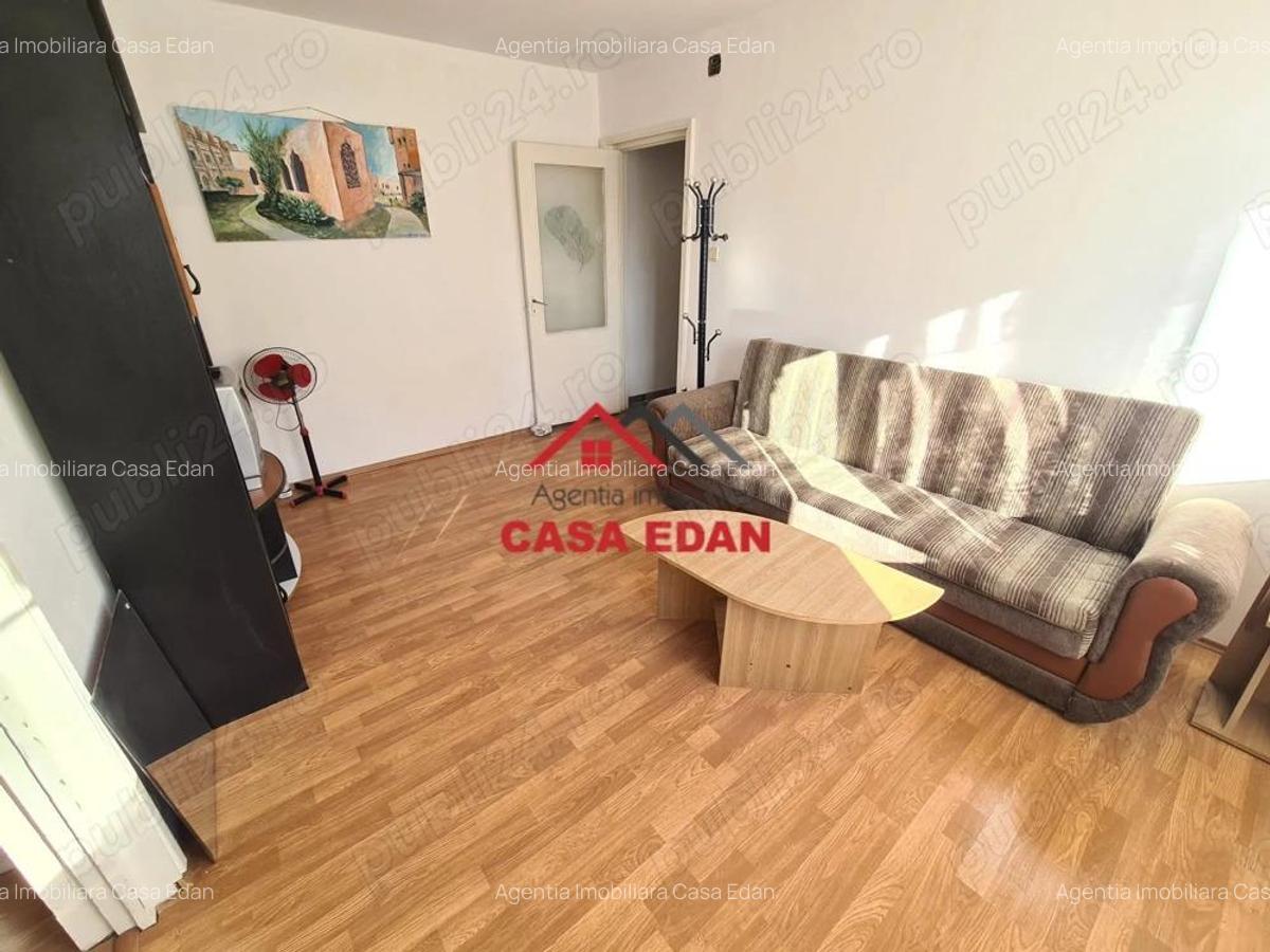 Ap 2 cam in Campina--et3--59.000e - 2 Ap 2 cam in Campina--et3--59.000e - 2