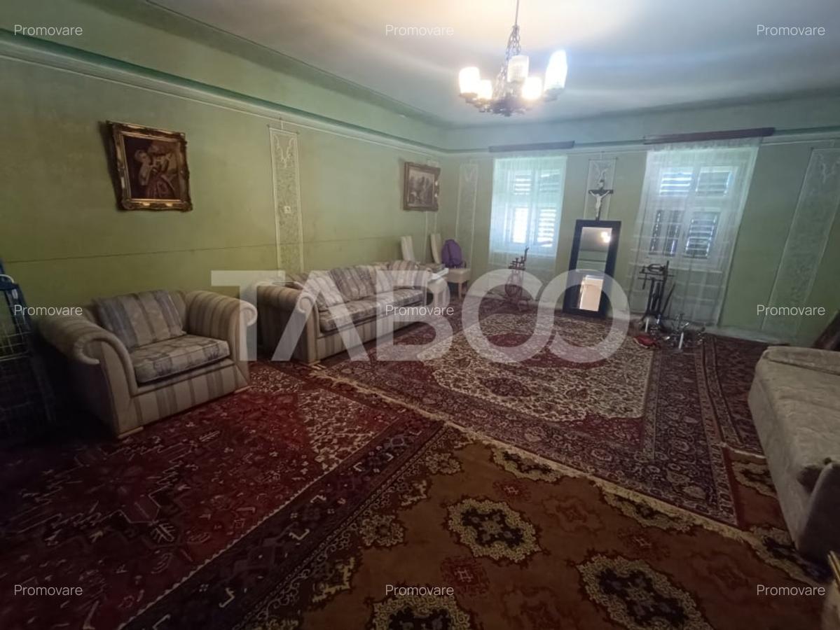 Casa de patrimoniu cu teren arhitectura saseasca sat Nou judetul Sibiu - 1 Casa de patrimoniu cu teren arhitectura saseasca sat Nou judetul Sibiu - 1