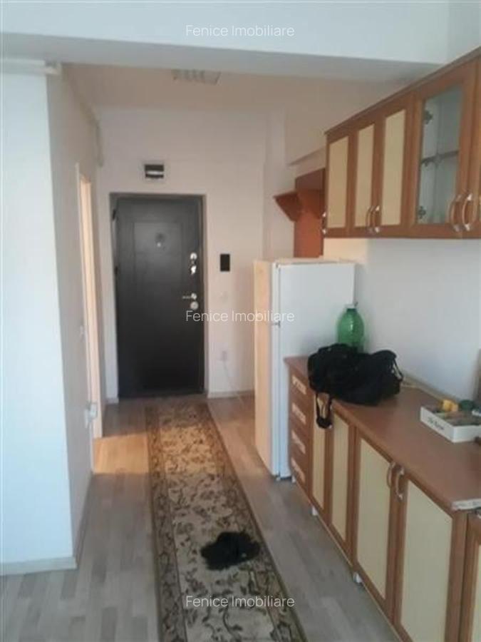 Garsonieră decomandată, mobilată în Central - 3