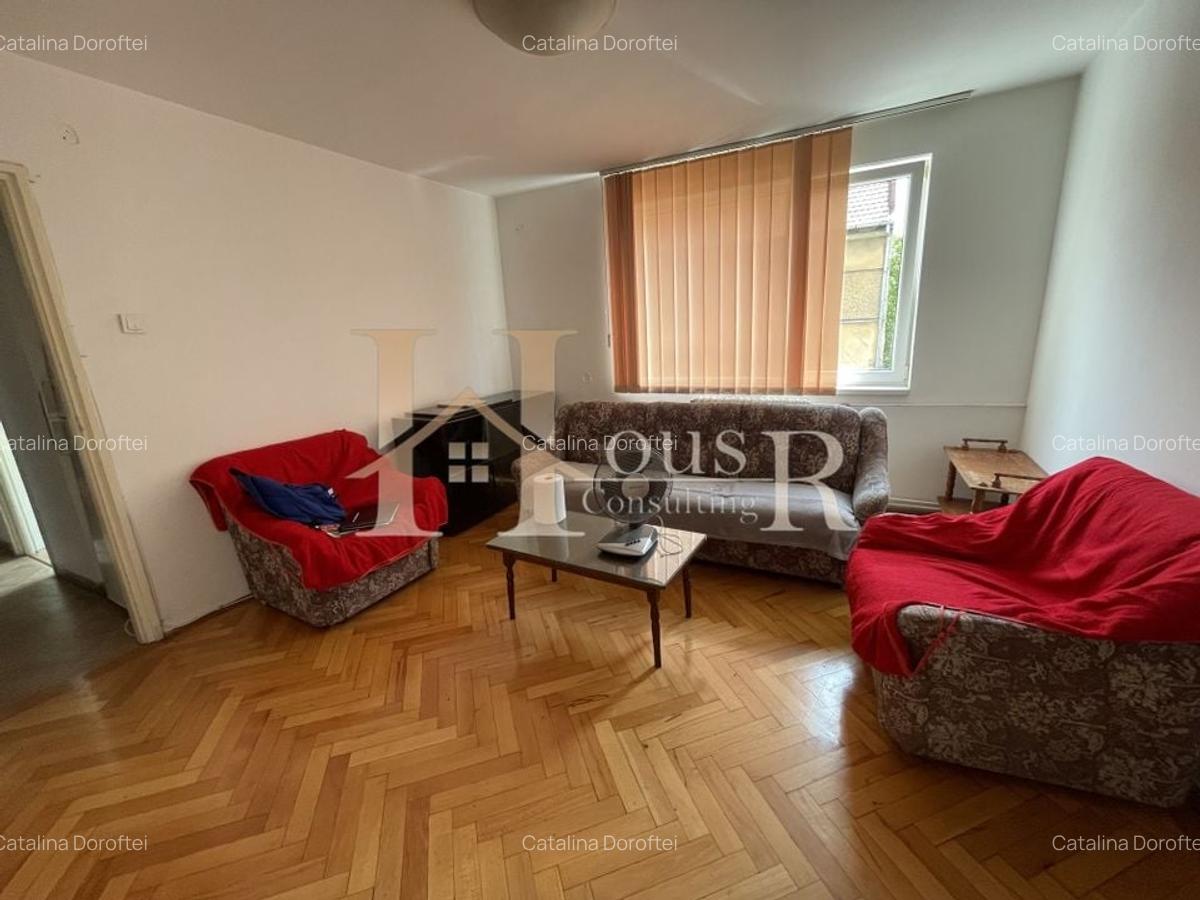3 camere langa Piata 700. Etajul 2. Disponibil imediat - 3