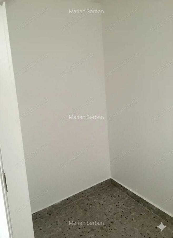 INCHIRIERE - spatiu comercial PIATA SUDULUI - parter, curte, parcare - 16