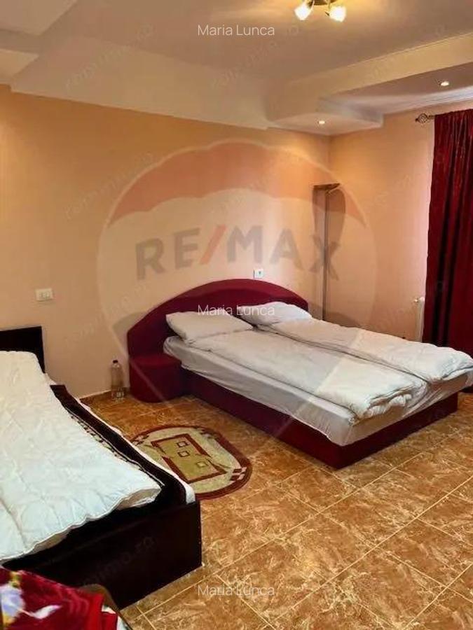 Casa / Vila cu 6 camere de vanzare - 6