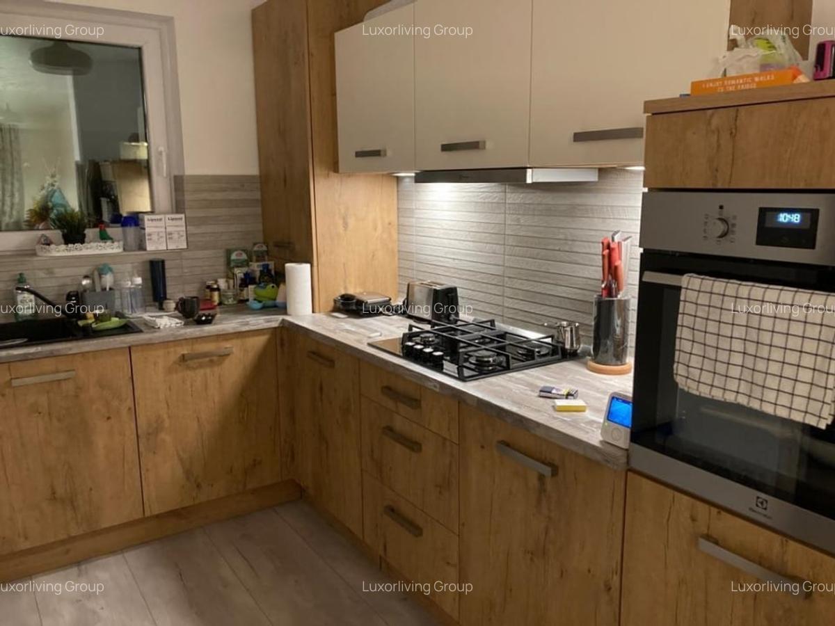 Vila cu curte si gradina Pipera Complex securizat langa Padure - 11