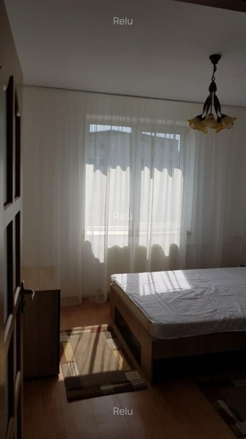 Apartament cu 2 camere decomandat în Rahova - 3