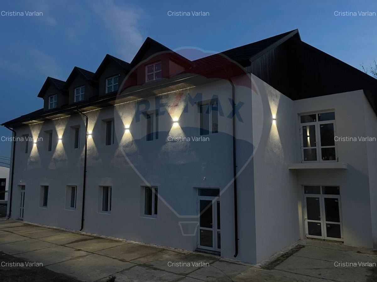 Spatiu comercial situat Central - 3