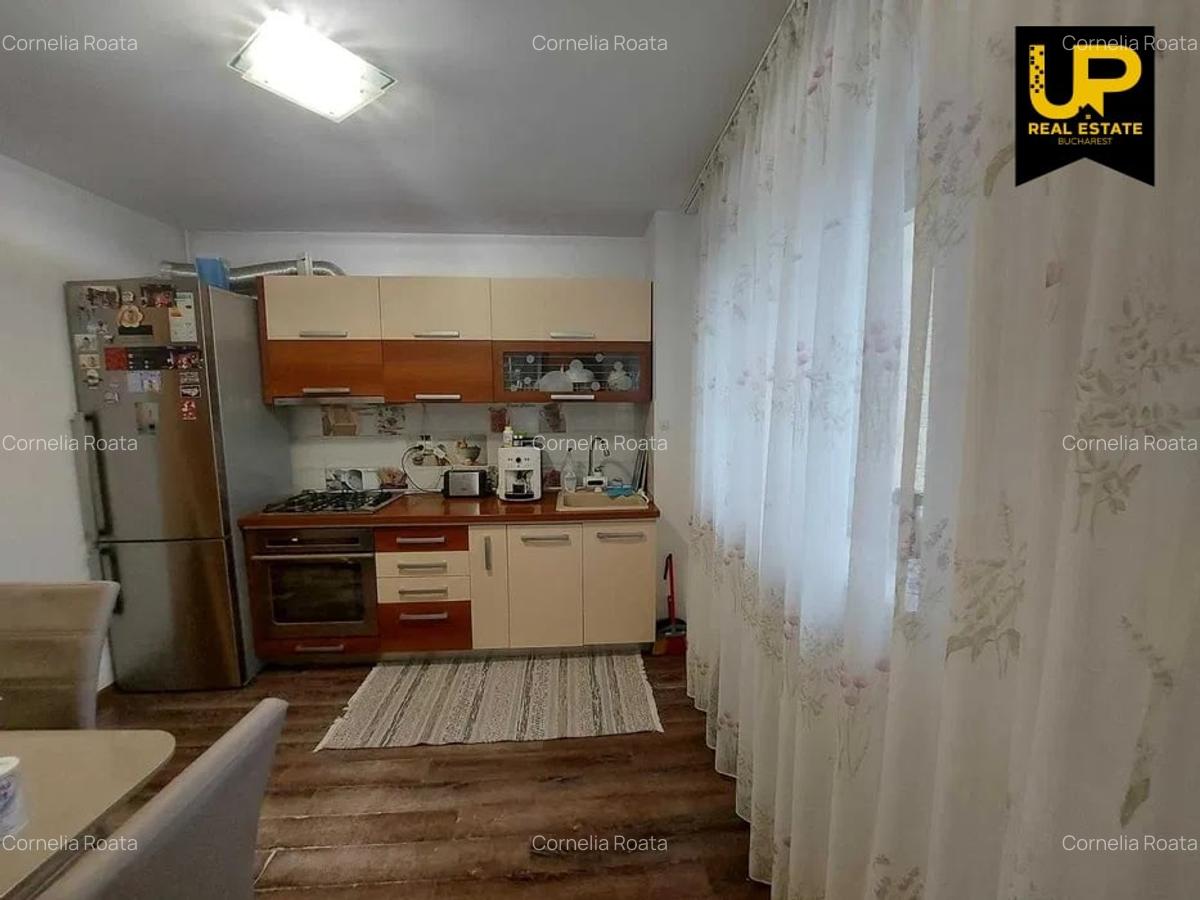 Apartament 3 Camere / Basarabia / Metrou / 2 Bai / An 1984 - 4