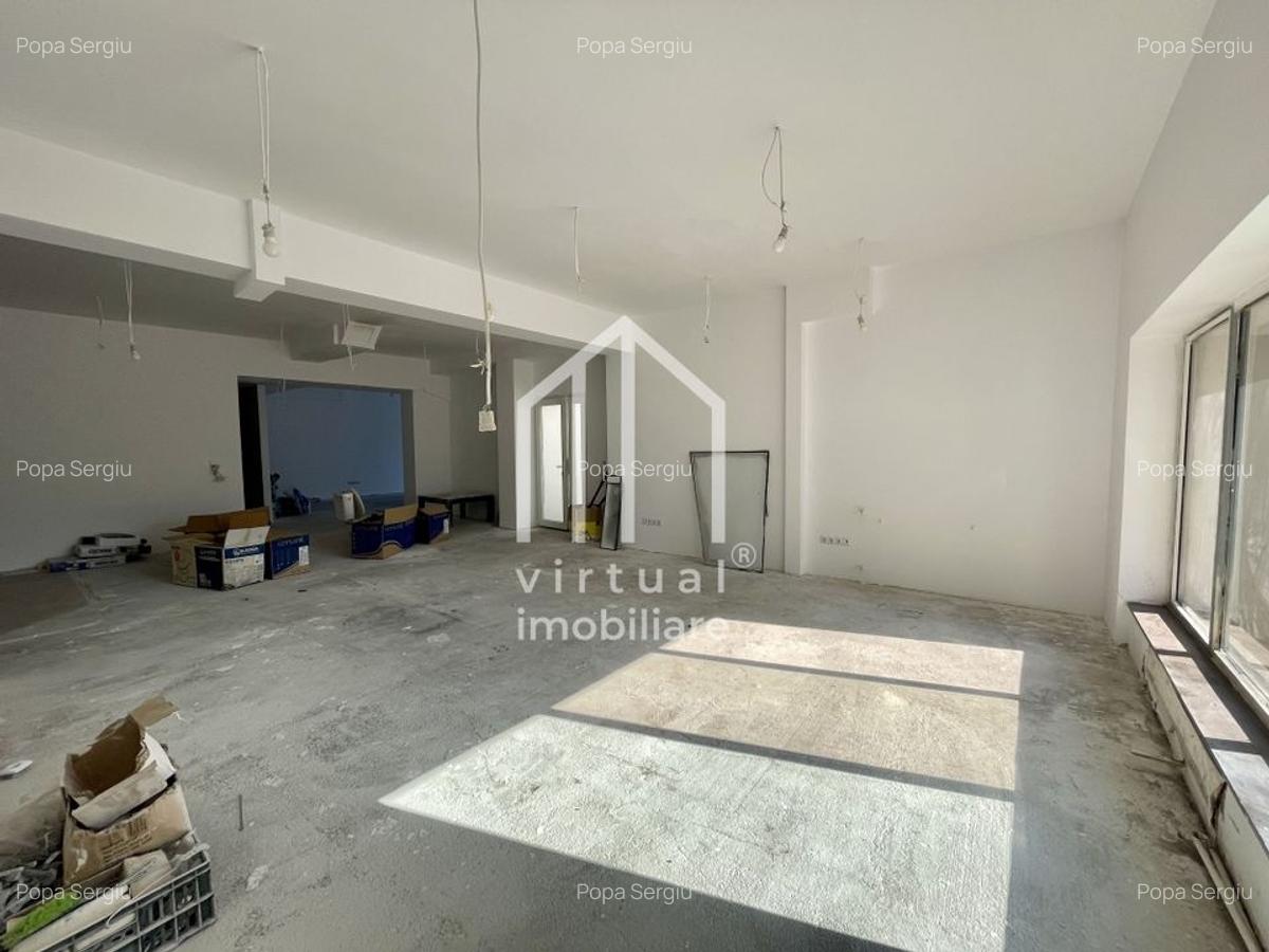 Spatiu comercial cu 8 camere, 5 bai, terasa - zona Centrala - 7 Spatiu comercial cu 8 camere, 5 bai, terasa - zona Centrala - 7