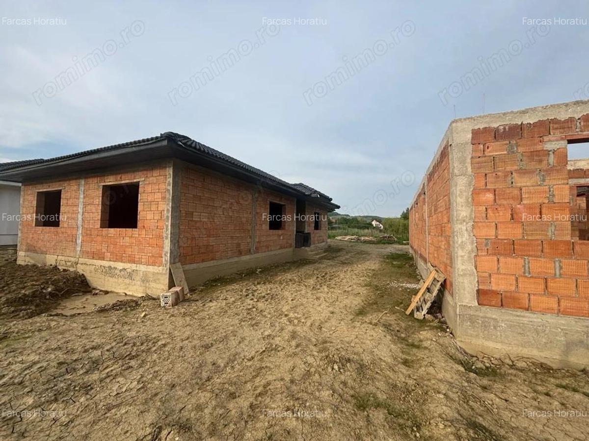 Corunca - Vanzare casa 4 camere - Strada de Jos - 2