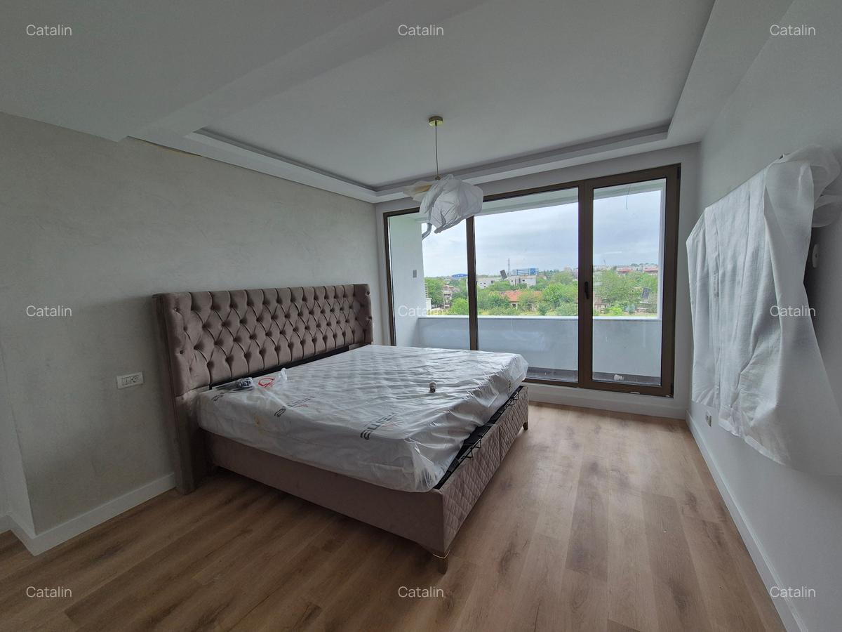 Casă cu 14 camere în Sisești - 4