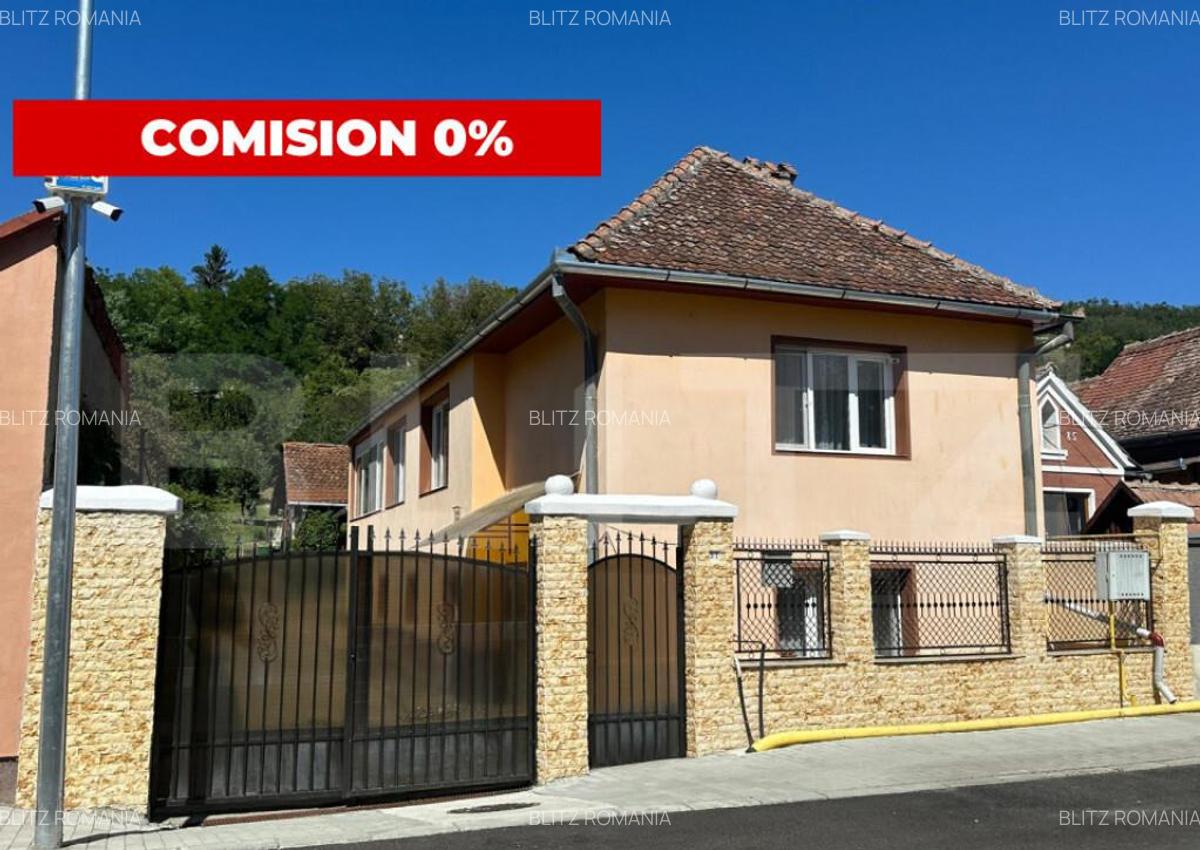 Casa individuala de vanzare, 4 camere, P+1 - 10