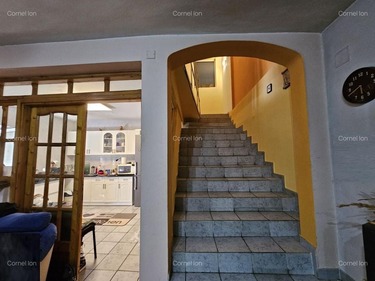 Casa 5 camere 270mp utili -curte proprie, Vitan Splaiul Unirii Olimpia - 1