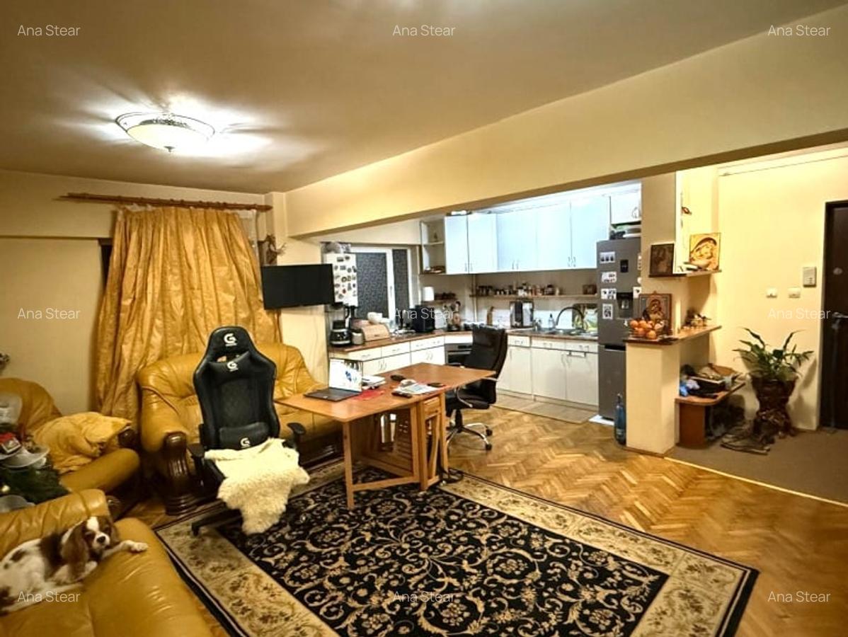 Vanzare apartament spatios cu 4 camere si 2 bai centru Suceava - 5
