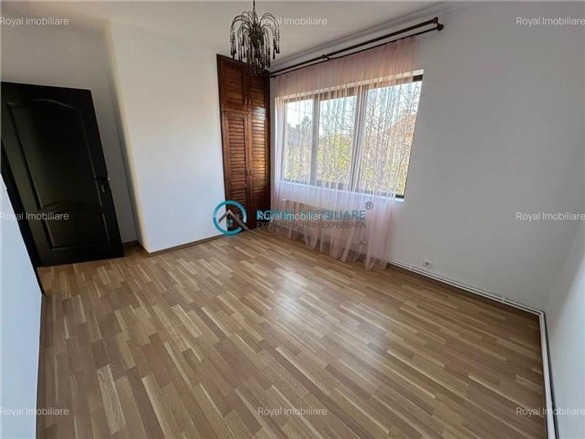 Royal Imobiliare - Vanzare Vila 5 camere , teren 800 mp,zona Sala Sporturilor - 14