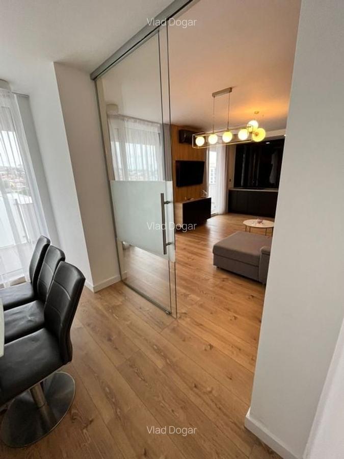 Penthouse 4 camere, loc parcare, zona Gheogheni- str. Septimiu Albini - 11