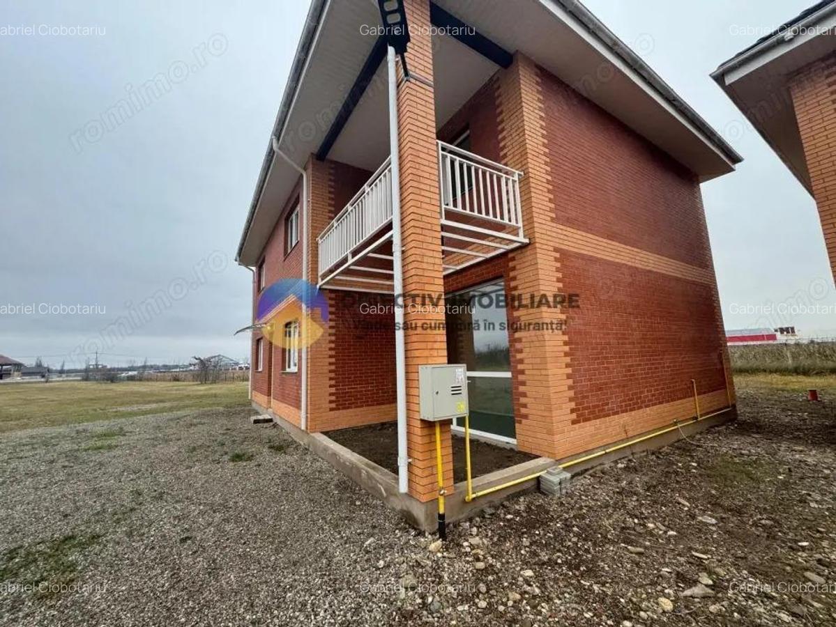 Vile cartier nou Savine?ti - 4