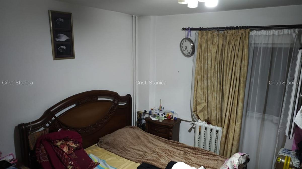 Mosilor, Dacia 4 camere vedere spate - 5