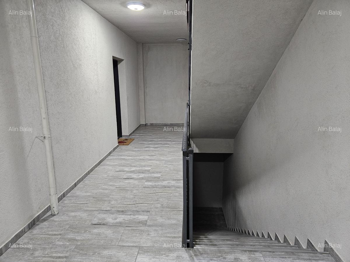 Apartament 2 camere, etajul 2, cu parcare, în Giroc, pe Calea Urseni, comision 0 - 17