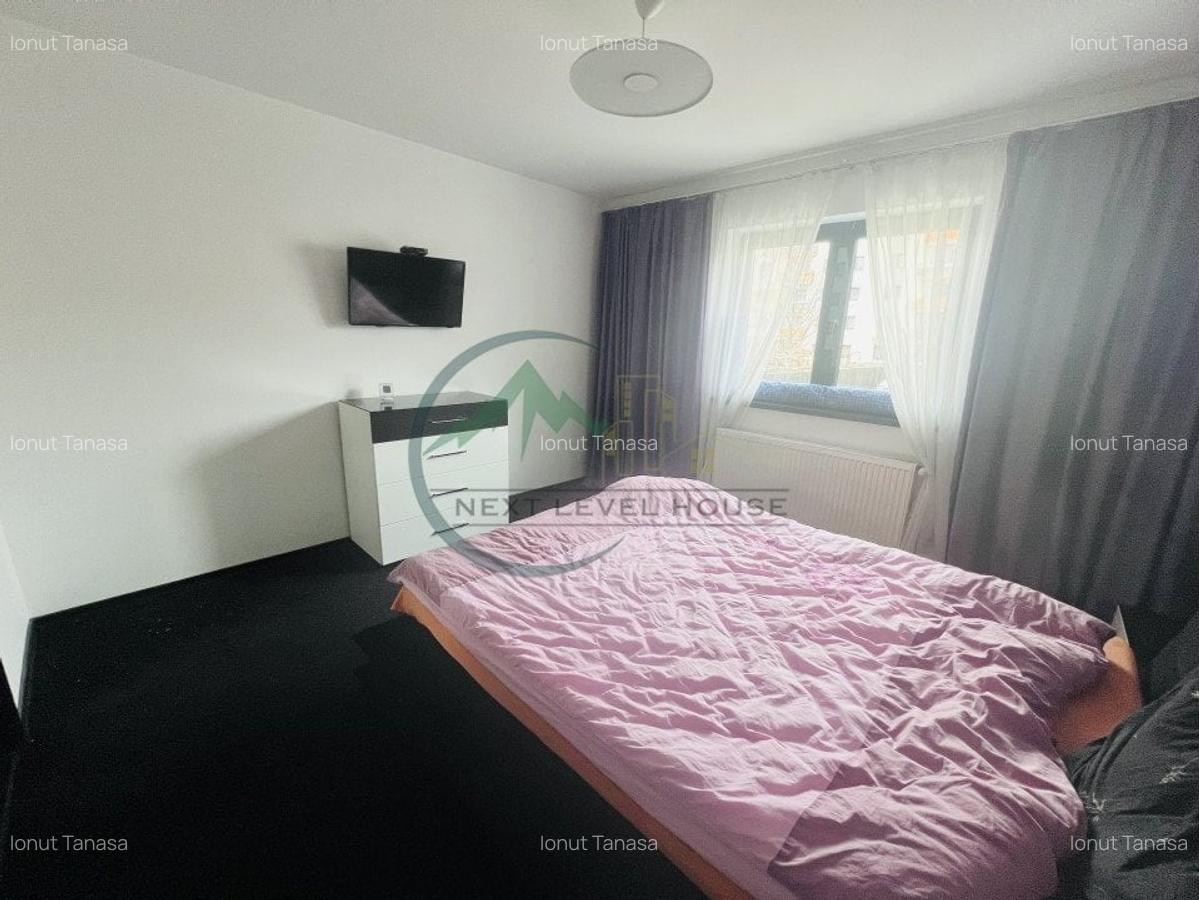 Casa cu 4 camere, zona Coresi Mall, 930mp teren - 10