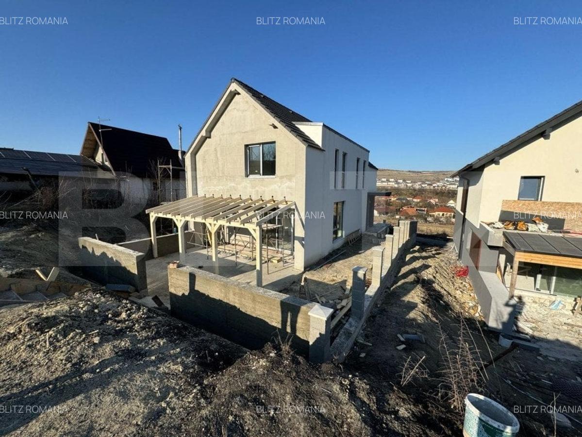 Casa individuala, 4 camere,136mp, teren 700mp, garaj 21mp, intrare Chinteni - 15