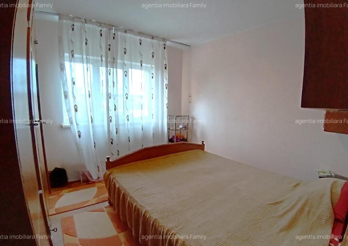 Apartament cu 2 Camere Decomandat in Burdujeni - 3