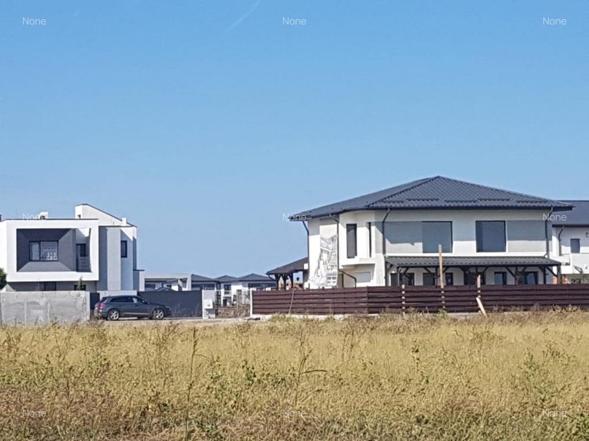 Casă cu 5 camere în Otopeni - 1