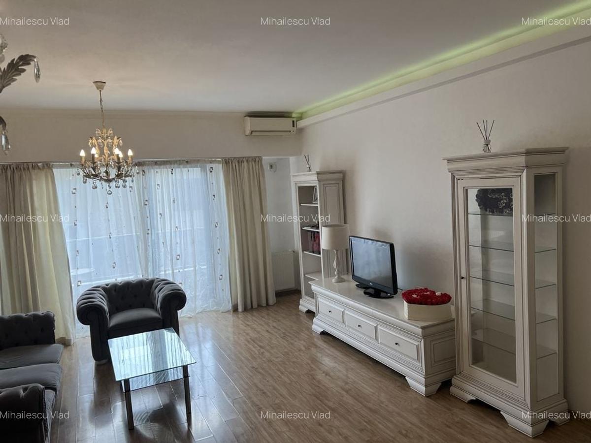 Apartament cu 2 camere decomandat, mobilat în Decebal - 5