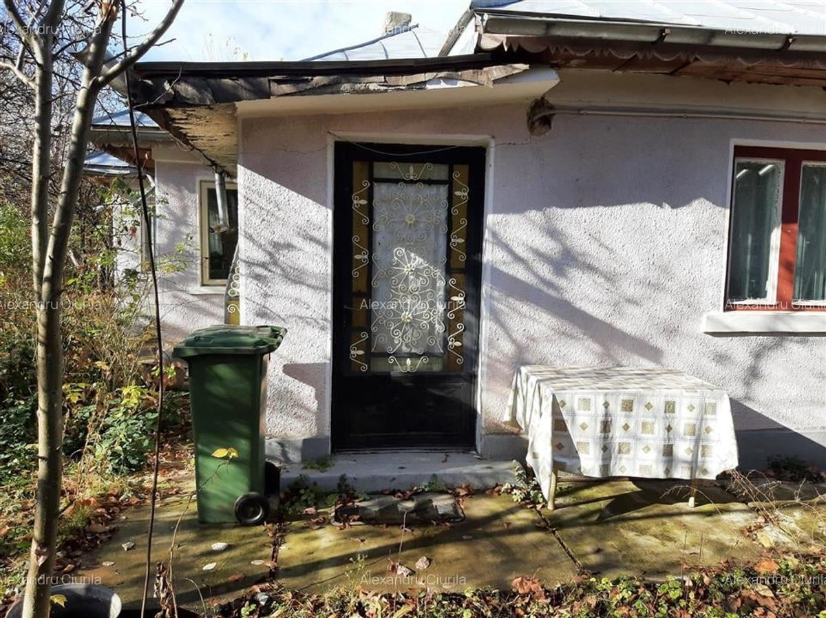 Casa cu 4 camerd?n zona Tabaci, Valenii de Munte  teren 1000 /?. - 1