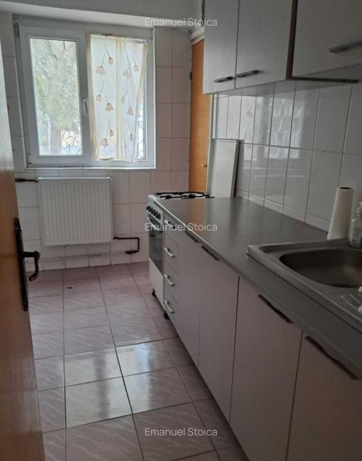 Apartament de 3 camere decomandate - la 7 minute de metrou Timpuri Noi - 5 Apartament de 3 camere decomandate - la 7 minute de metrou Timpuri Noi - 5