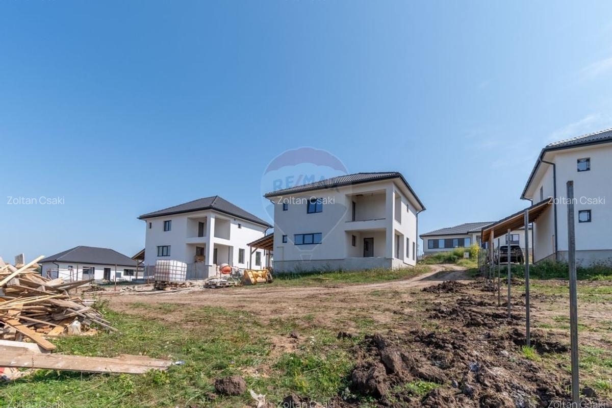 Casa cu 4 camere de vanzare, Jucu de Sus, Frasinului Nr.6 Semifinisat - 6