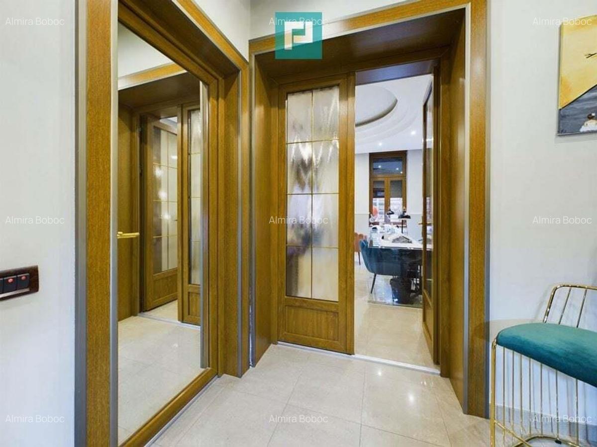 Post manichiura in salon Ultracentral - 8