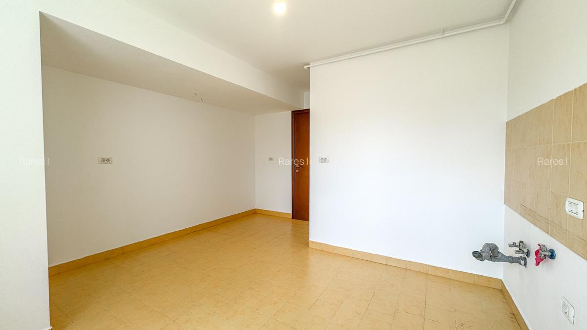 Apartament cu 3 camere decomandat în Vitan - 7