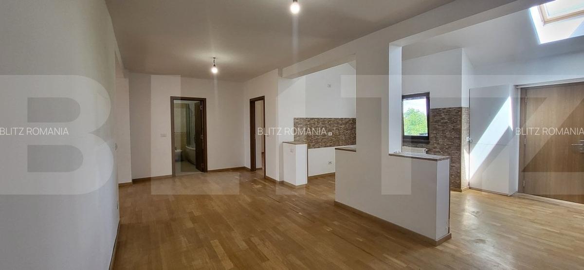 De vanzare apartament cu 3 camere foarte spatios! - 7