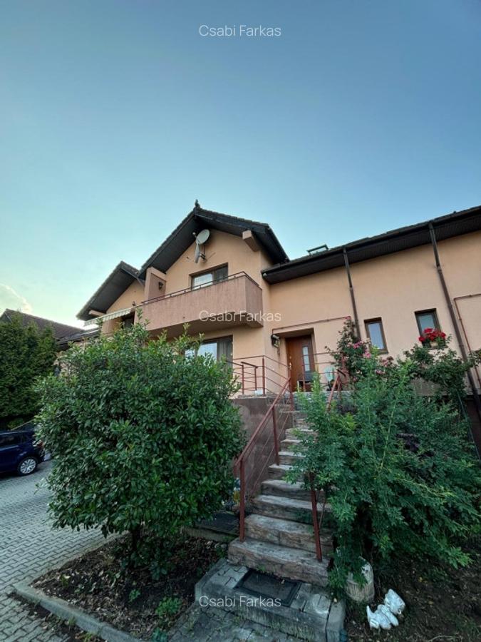 Casa cu 4 Camere,162mp in zona Dambul Rotund - 2