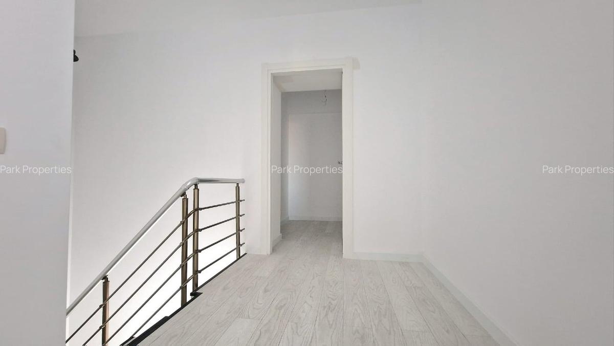 ULTIMUL PENTHOUSE IN SUNLAKE RESIDENCE, COMPLEX DE LUX, VIEW CATRE LAC, PARC - 6