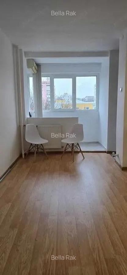 Garsoniera titan-piata minis - 7