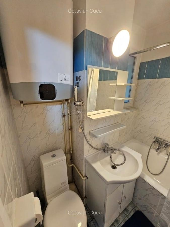 Apartament 2 camere, in blocul de la gura de metrou Eroii Revolutiei - 15