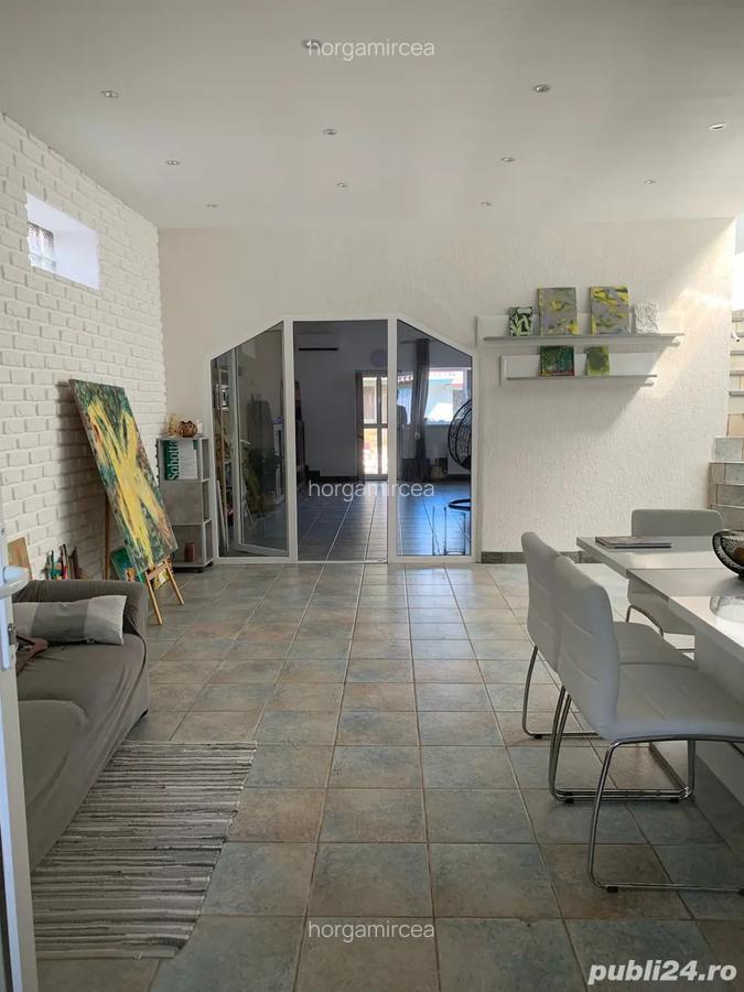 Vand casa spatioasa in Micalaca,Arad - 1