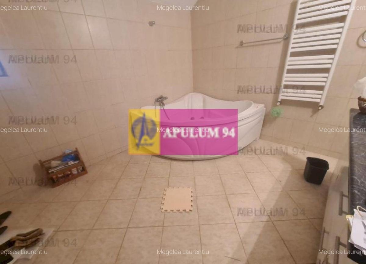 CASA (VILA) DE VANZARE IN CORNU - 21