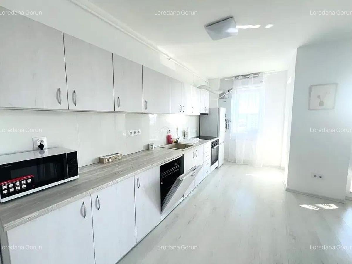 Apartament modern 3 camere 2 bai terasa si parcare Doamna Stanca - 1