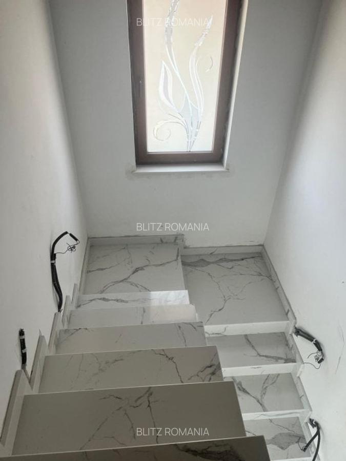 Casa individuala 200 mp, teren 600 mp, Radauti - 12